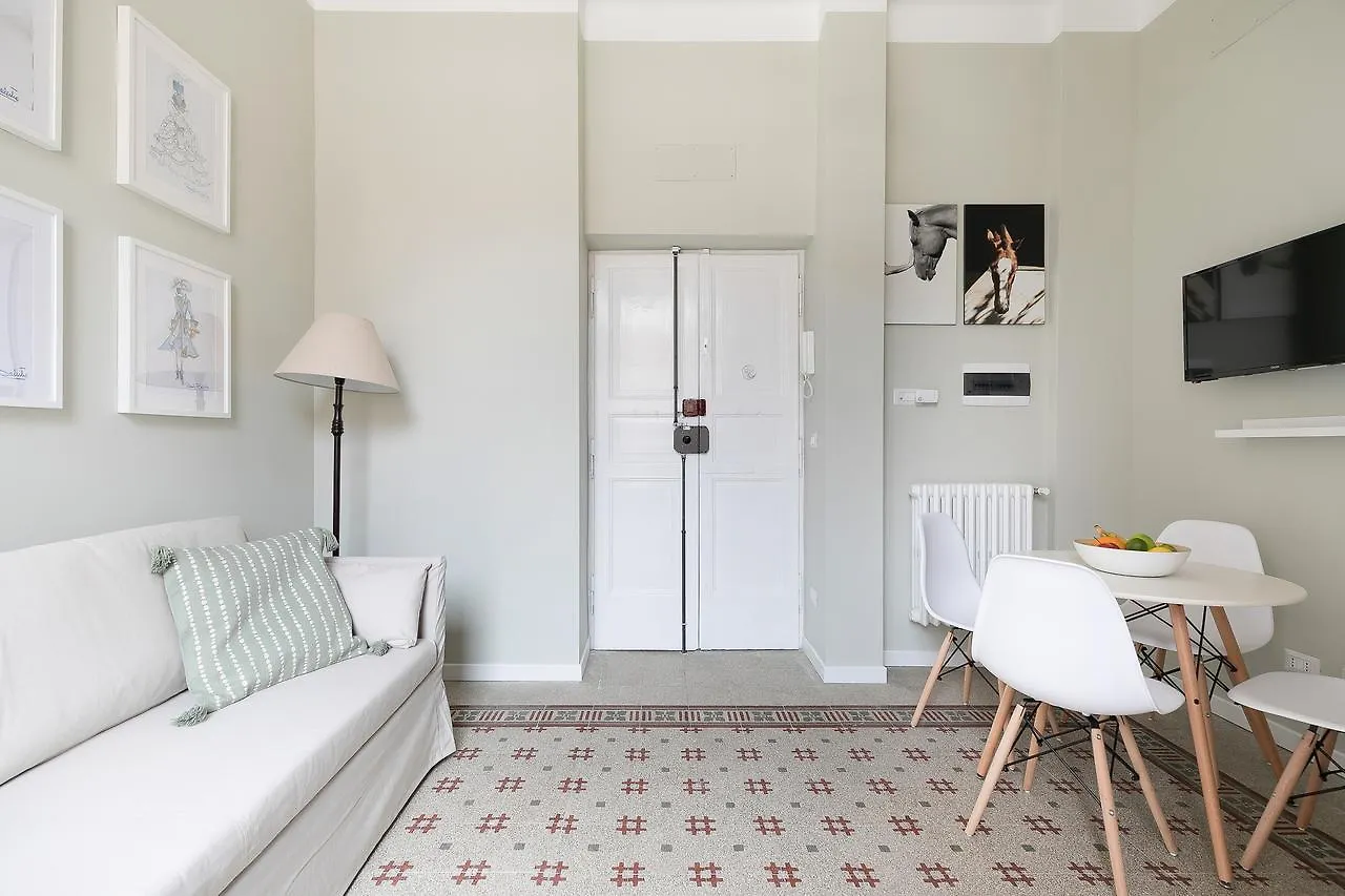 Vatican Stylish Apartment Rome